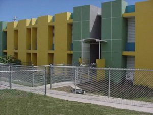 Santiago Iglesia Public Housing, Ponce